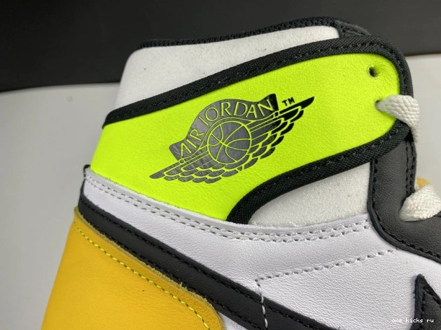 Rep Onekick 'VOLT OG 555088-118 RETRO GOLD' HIGH 1 AIR JORDAN 0726